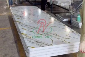 6 Lưu Ý Quan Trọng Khi Mua Panel Vân Đá Ánh Kim